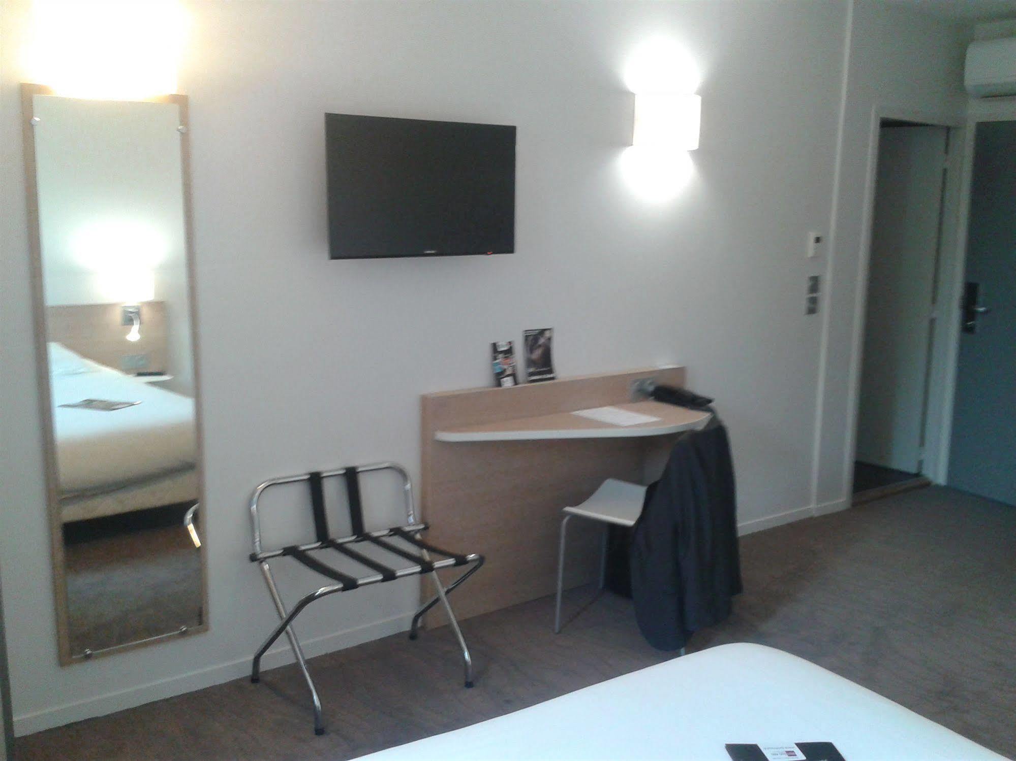 Brit Hotel Macon Centre Gare المظهر الخارجي الصورة